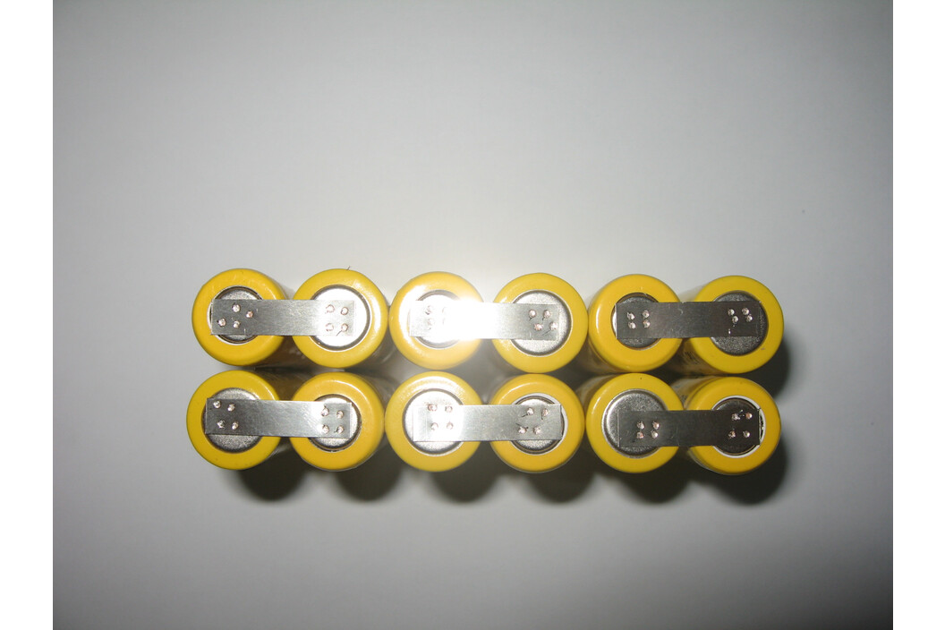 Tadiran Lithium Batterie SL-750/P mit Axialdraht, Art.-Nr. 122 - Akku Mäser - B2B-Shop