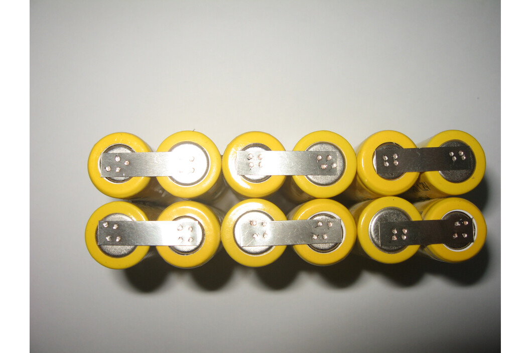 Tadiran Lithium Batterie SL-750/P mit Axialdraht, Art.-Nr. 122 - Akku Mäser - B2B-Shop