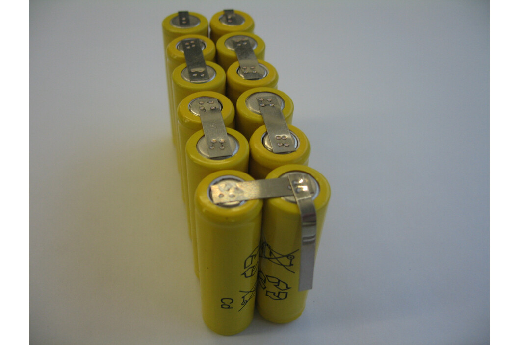 Tadiran Lithium Batterie SL-750/P mit Axialdraht, Art.-Nr. 122 - Akku Mäser - B2B-Shop