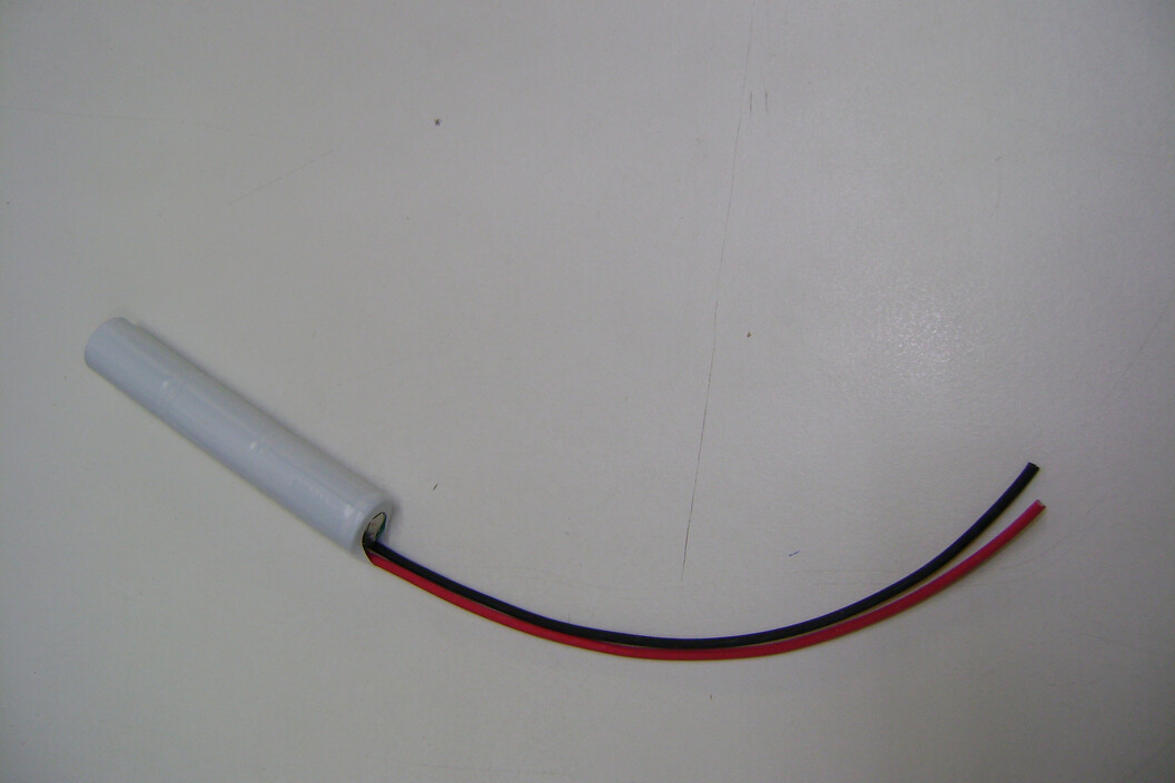 Tadiran Lithium Batterie SL-750/P mit Axialdraht, Art.-Nr. 122 - Akku Mäser - B2B-Shop