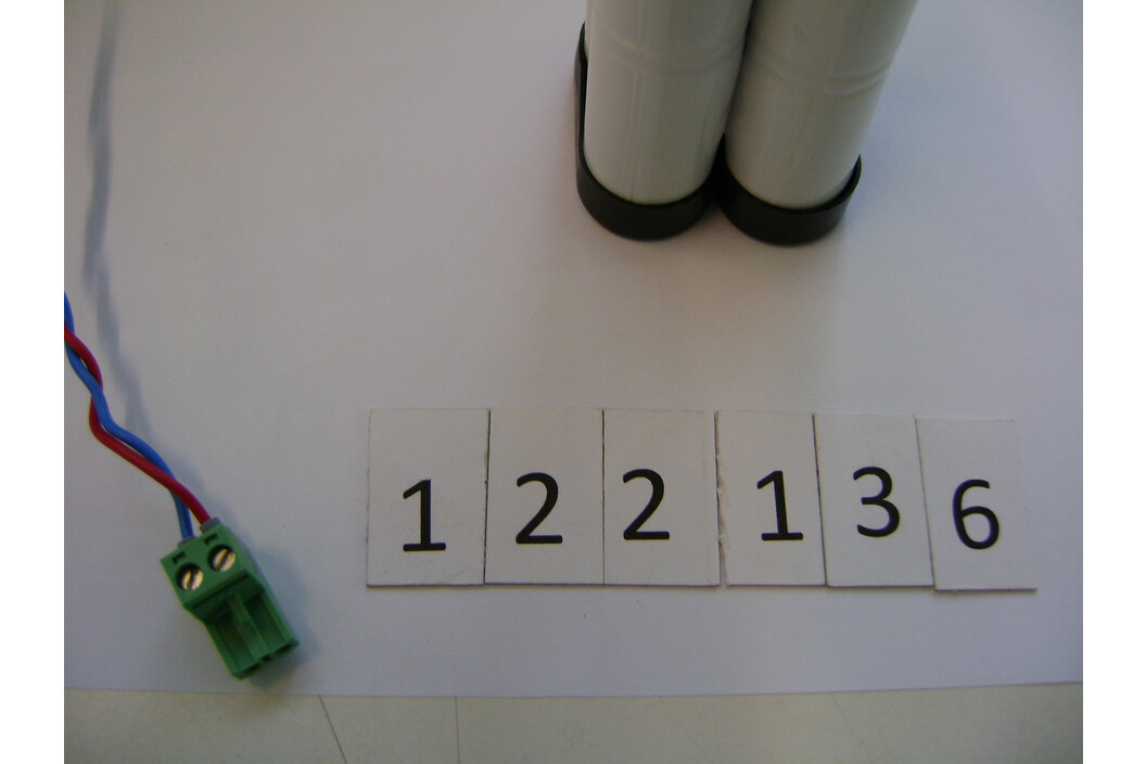 Tadiran Lithium Batterie SL-750/P mit Axialdraht, Art.-Nr. 122 - Akku Mäser - B2B-Shop