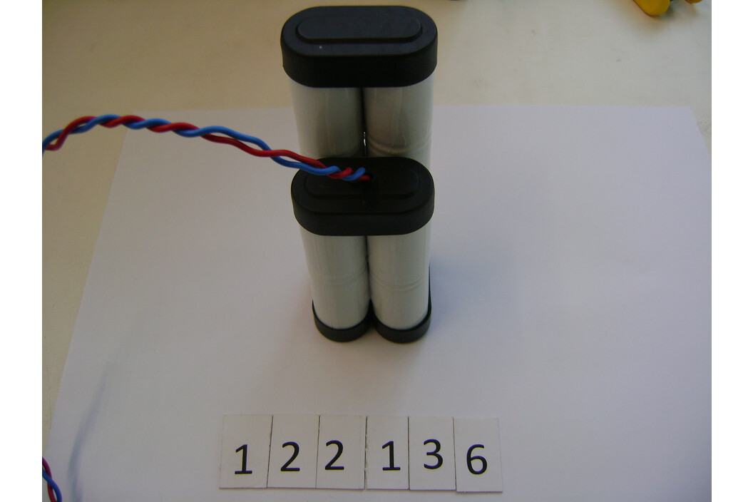 Tadiran Lithium Batterie SL-750/P mit Axialdraht, Art.-Nr. 122 - Akku Mäser - B2B-Shop