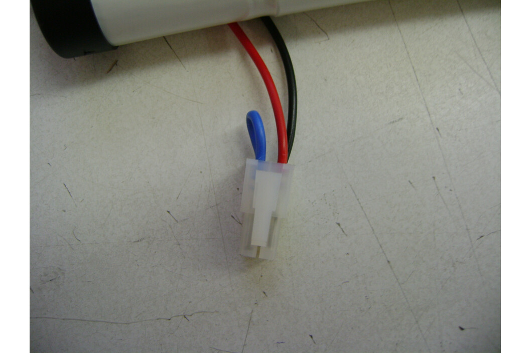 Tadiran Lithium Batterie SL-750/P mit Axialdraht, Art.-Nr. 122 - Akku Mäser - B2B-Shop