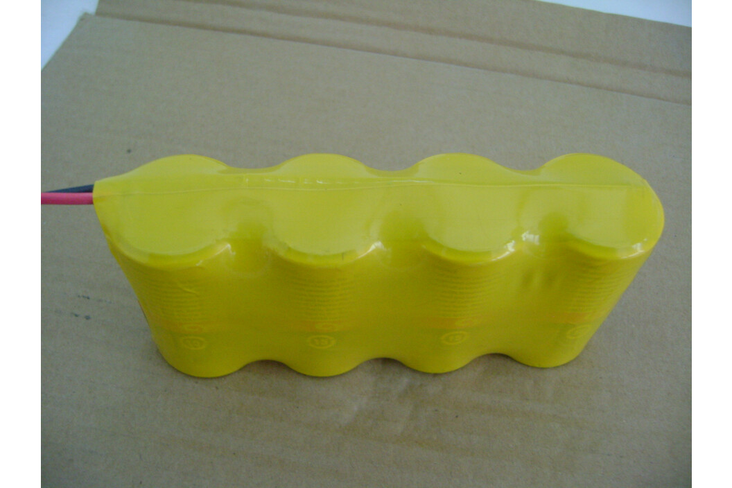 Tadiran Lithium Batterie SL-750/P mit Axialdraht, Art.-Nr. 122 - Akku Mäser - B2B-Shop