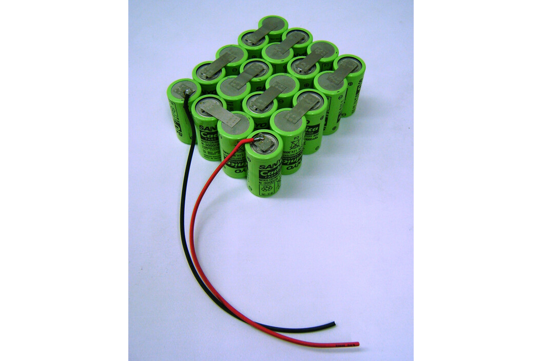 Tadiran Lithium Batterie SL-750/P mit Axialdraht, Art.-Nr. 122 - Akku Mäser - B2B-Shop