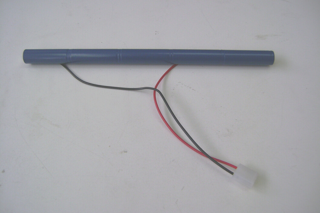 Tadiran Lithium Batterie SL-750/P mit Axialdraht, Art.-Nr. 122 - Akku Mäser - B2B-Shop