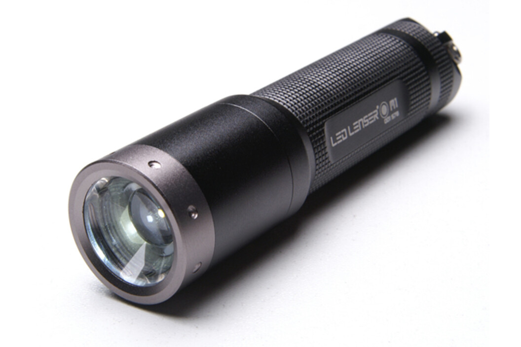 LED LENSER Taschenlampe M1, Art.-Nr. 500618 - Akku Mäser - B2B-Shop