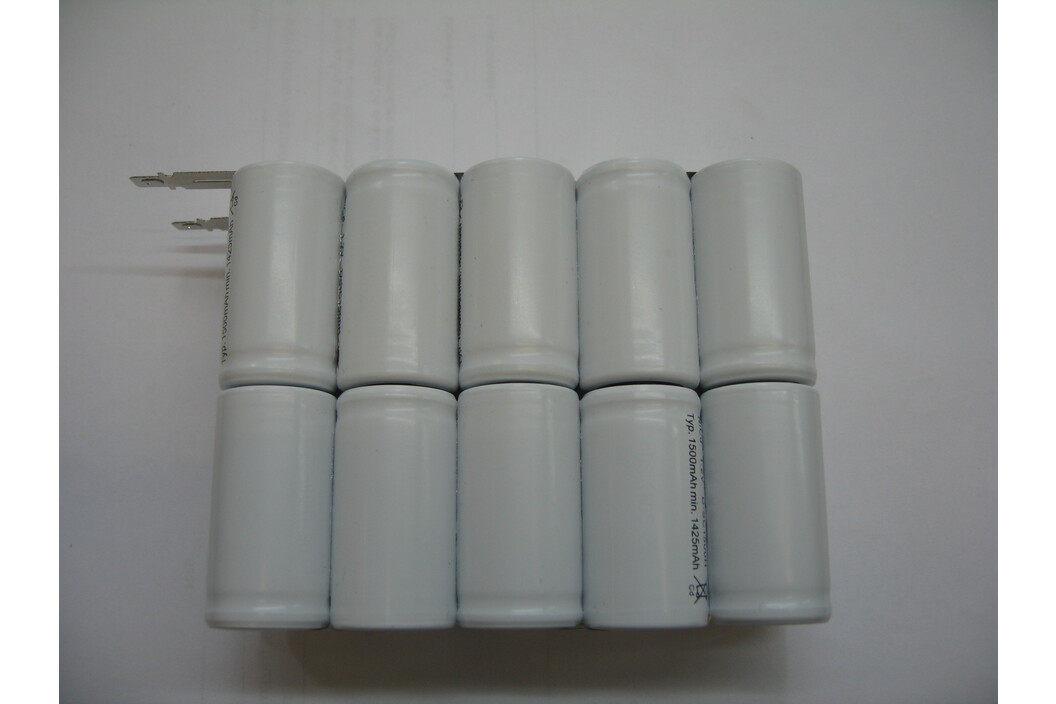 Akkupack - 20/SC2000-5x2er Säule Boden/Deckel, Art.-Nr. 300206 - Akku Mäser - B2B-Shop Akkupack - 20/SC2000-5x2er Säule Boden/Deckel, Art.-Nr. 300206 - Akku Mäser - B2B-Shop