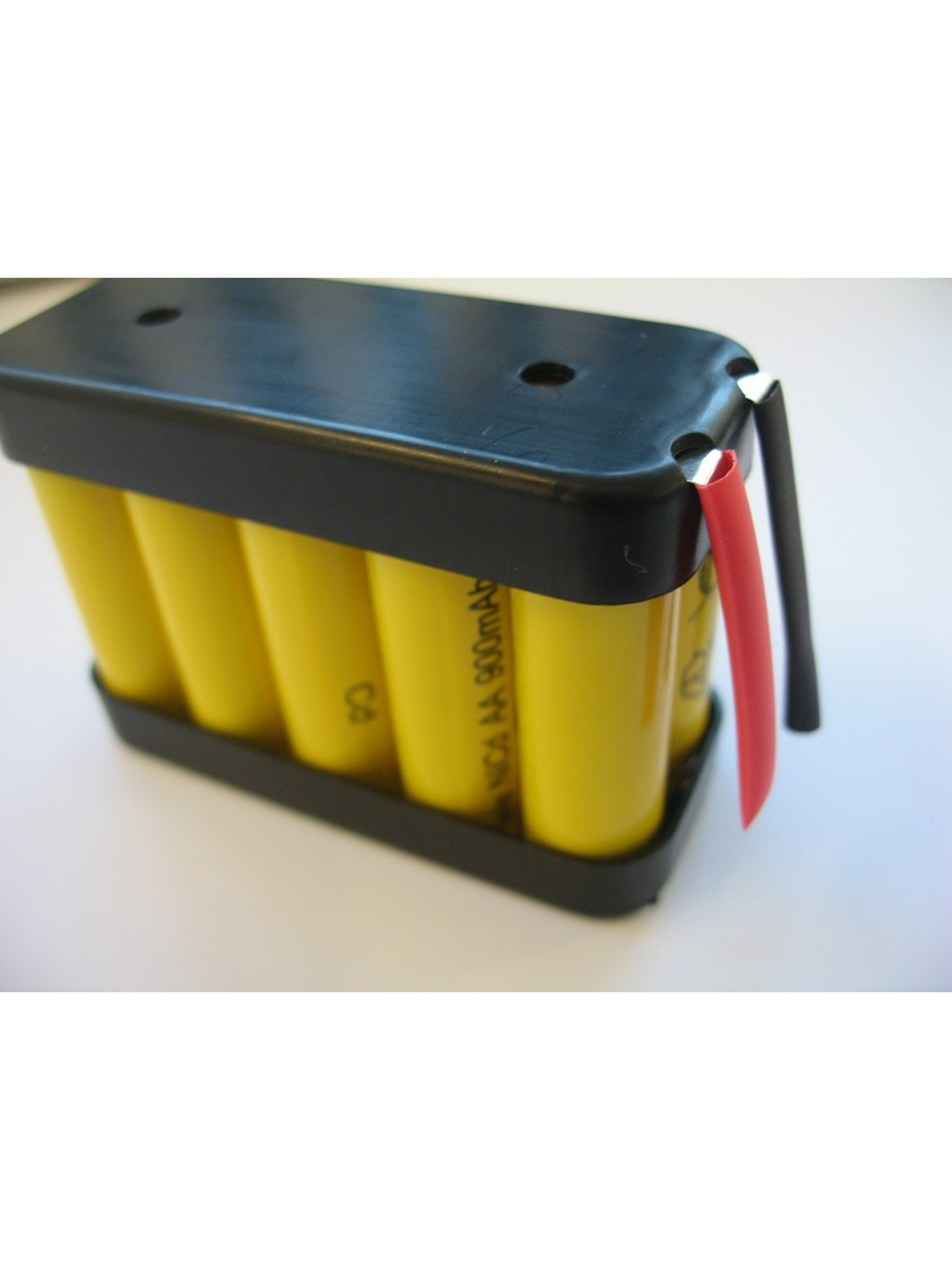 Akkupack 10/AA900-2x5-W mit Halbschalen und LF, Art.-Nr. 300107 - Akku Mäser - B2B-Shop Akkupack 10/AA900-2x5-W mit Halbschalen und LF, Art.-Nr. 300107 - Akku Mäser - B2B-Shop