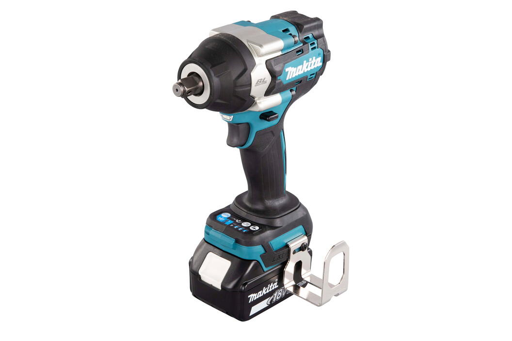 Makita DTW700RTJ Akku-Schlagschrauber 18V MAKPAC, Art.-Nr. 514238 - Akku Mäser - B2B-Shop